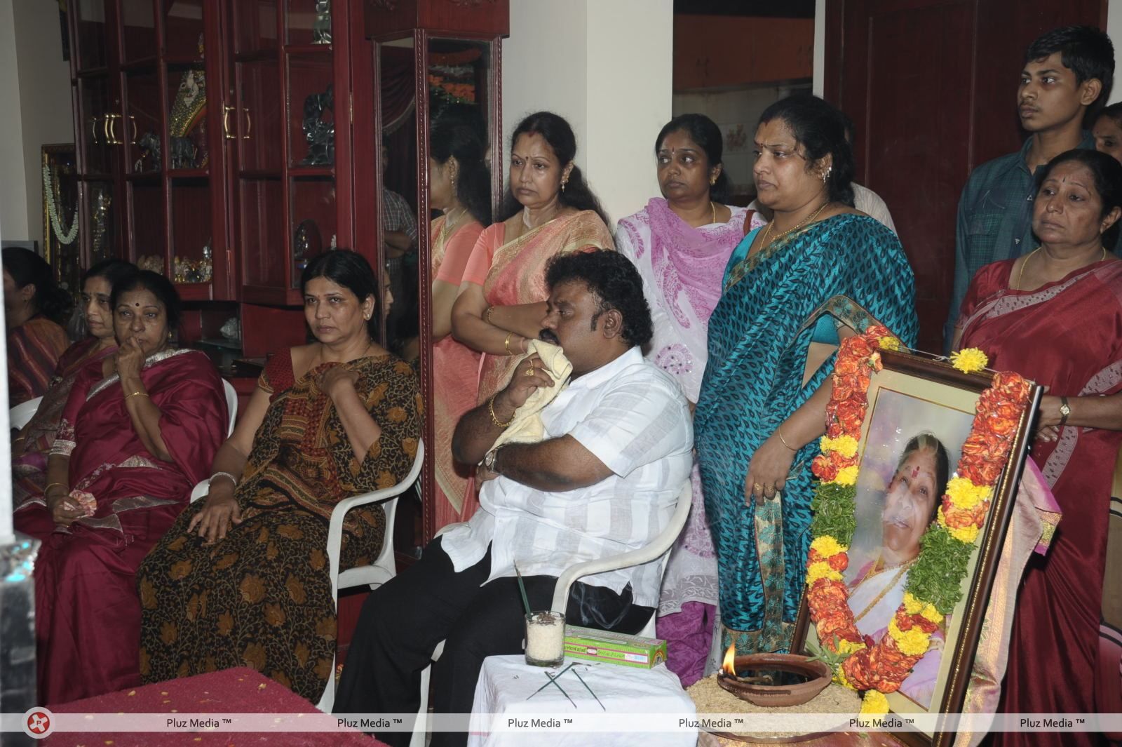 Dasari Padma Funeral and Condolences Pictures | Picture 112338